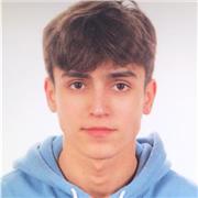 Estudiante con experiencia en cualquier materia de ciencias e inglés